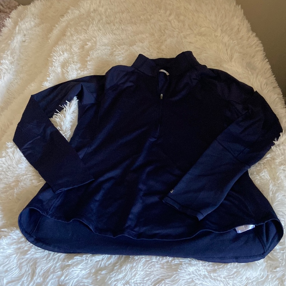 women's navy blue pullover!